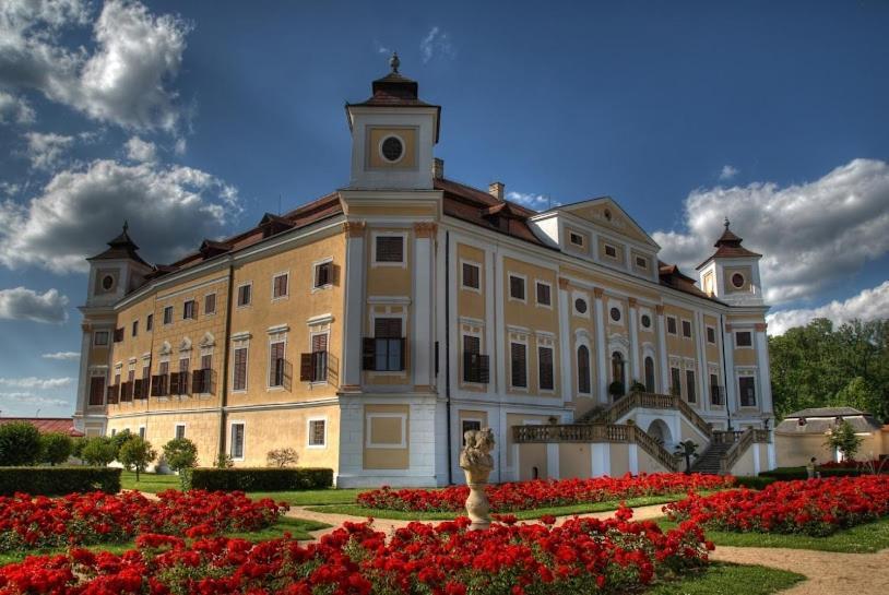 Apartman Cafe U Kordulky Ratiskovice Exterior foto